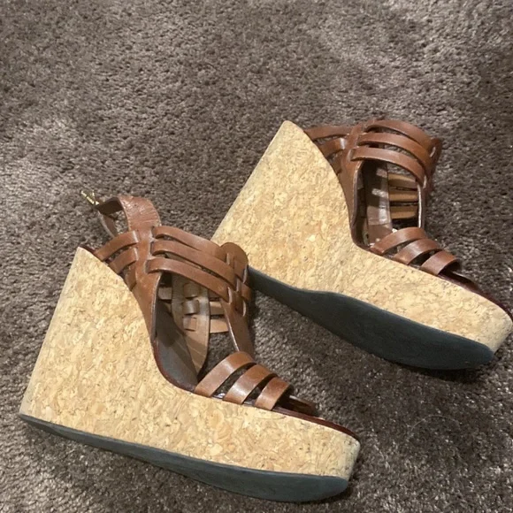 Tory Burch Brown Wedges size 8.5 - Picture 2 of 4
